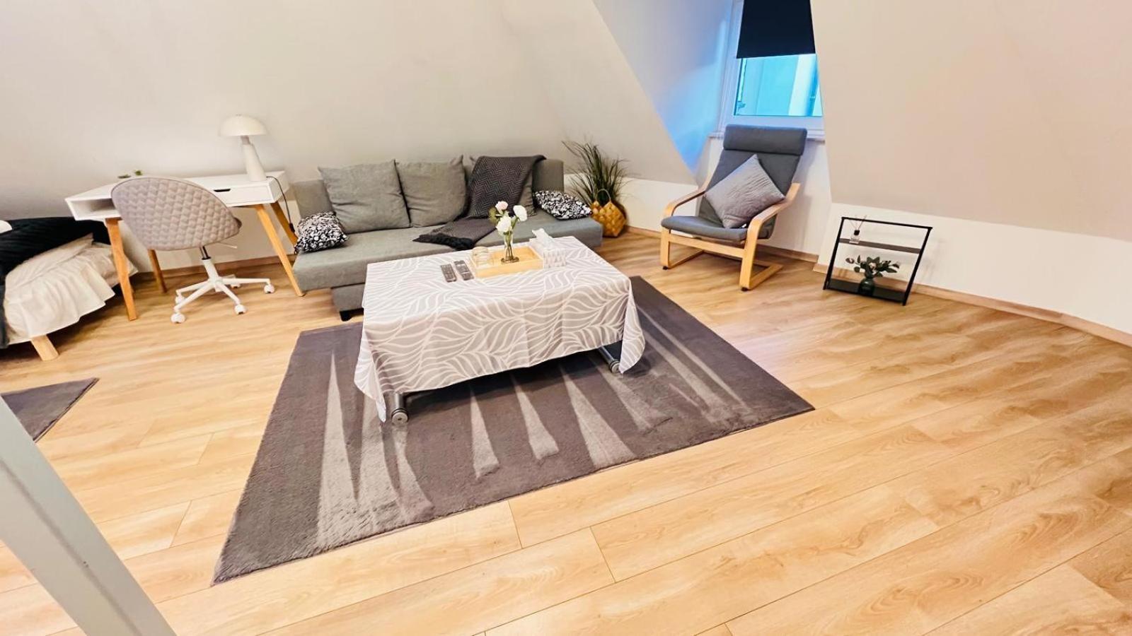 Apartment Im Herzen Von Ruesselsheim
